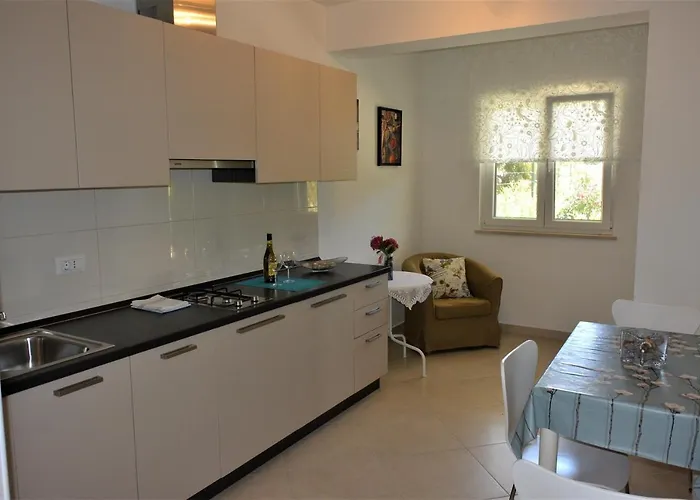 דירה Ema רוביני