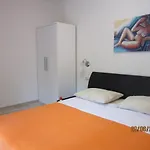Διαμέρισμα Ema