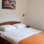 Apartamento Ema *