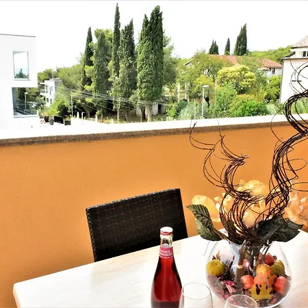 Апартаменты Ema