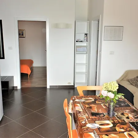 Apartment Ema