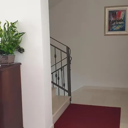 Apartment Ema